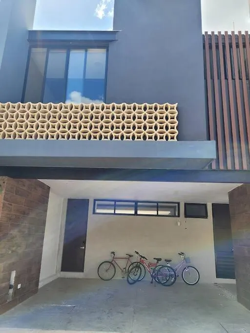 Iker'S Townhouse Con Piscina Apartment Merida Mexico